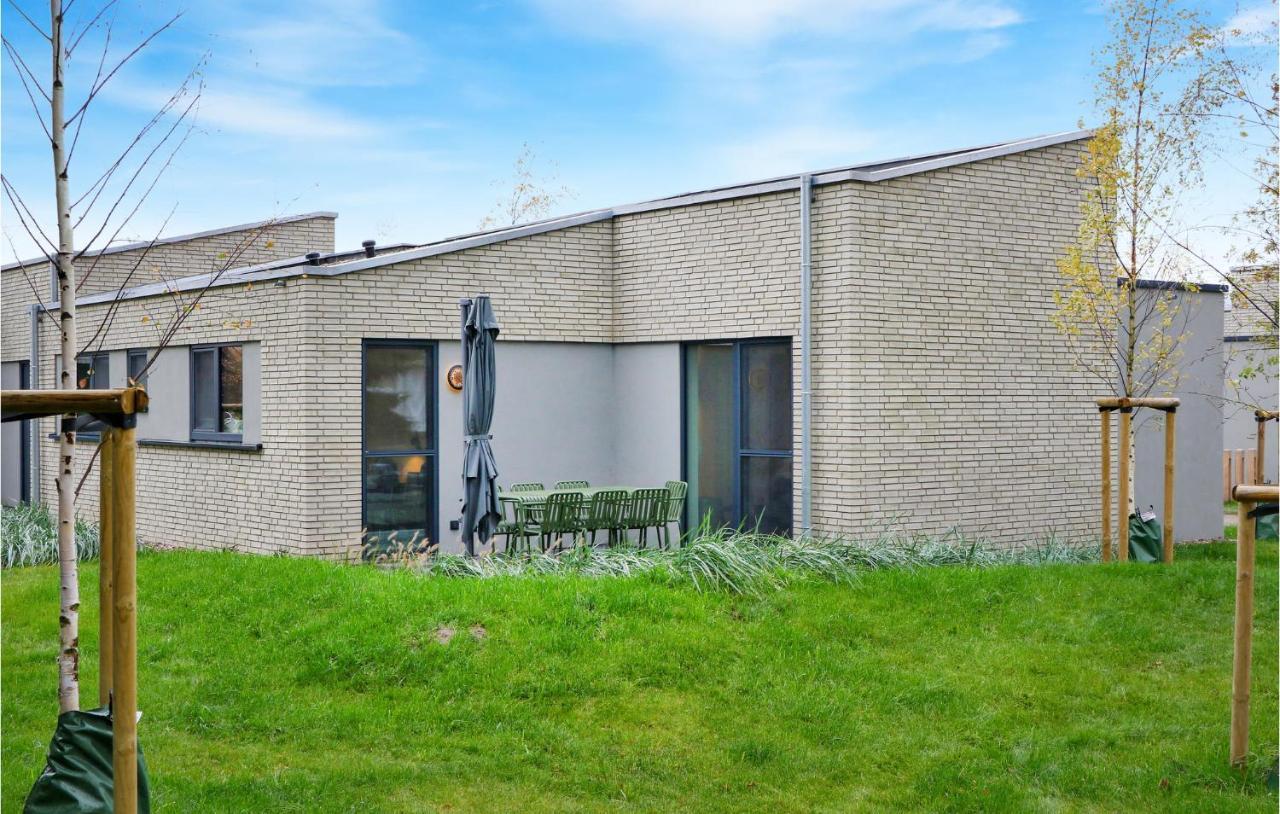 2 Bedroom Beach Front Home In Lembruch-Duemmer See Exteriör bild